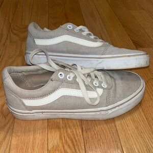 Size 7 women’s tan/white old school Vans shoes